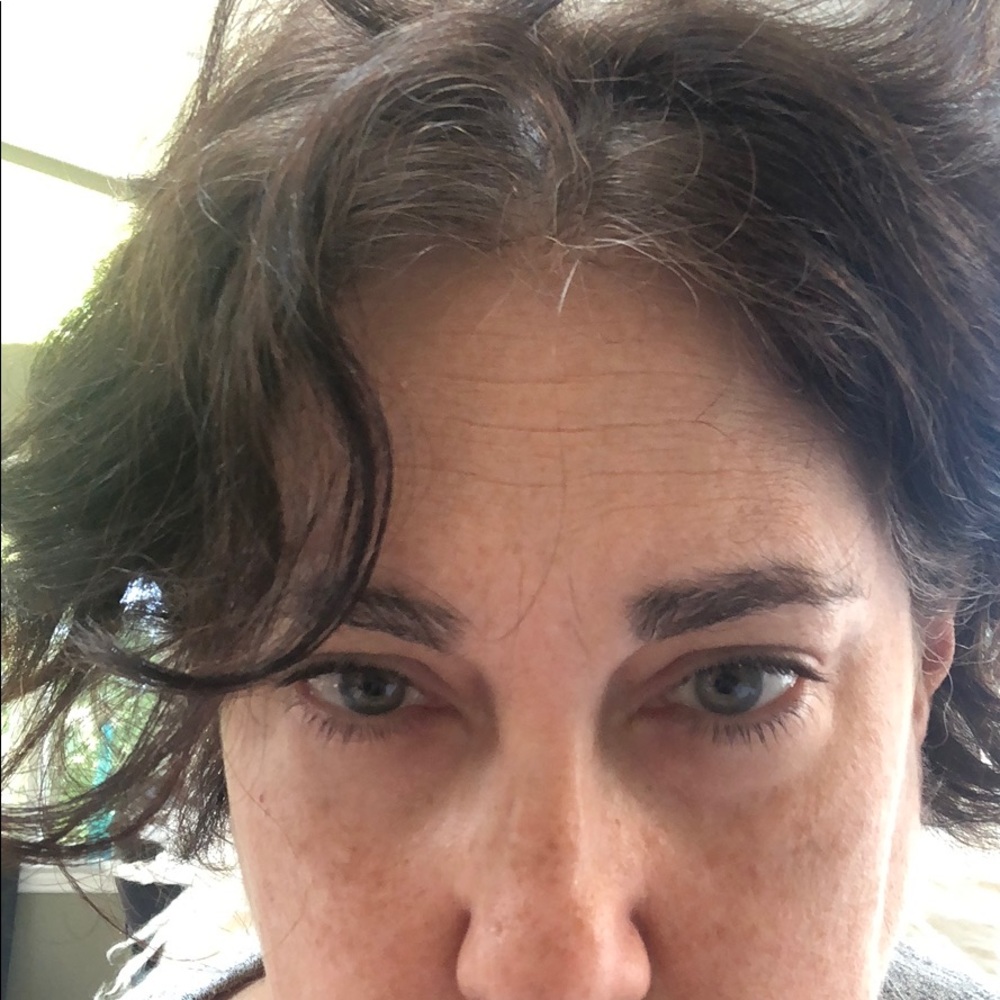 Meet your Posher, Simone